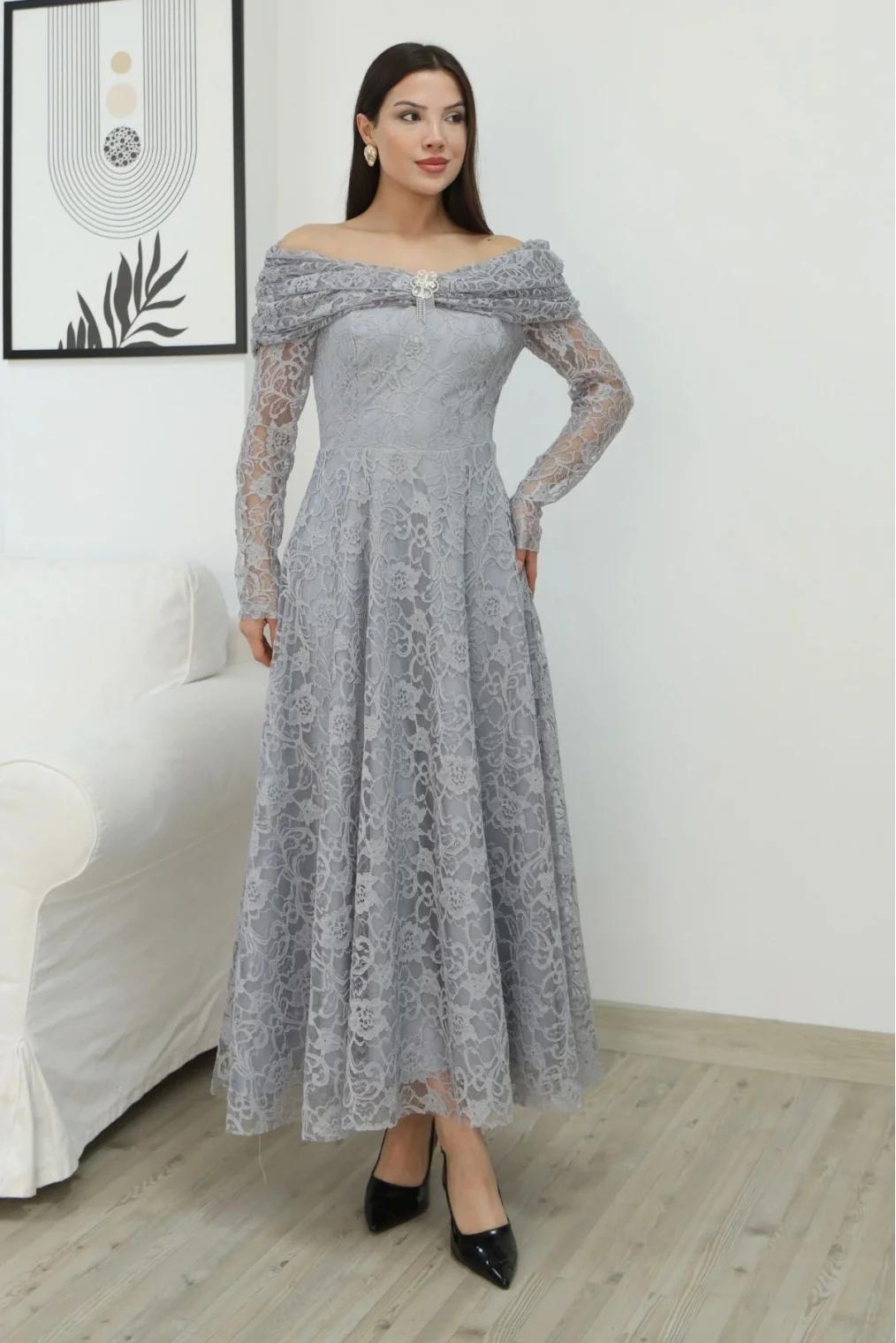 Aşkın Büyüsü Dantel Abiye Elbise 6055-Gri