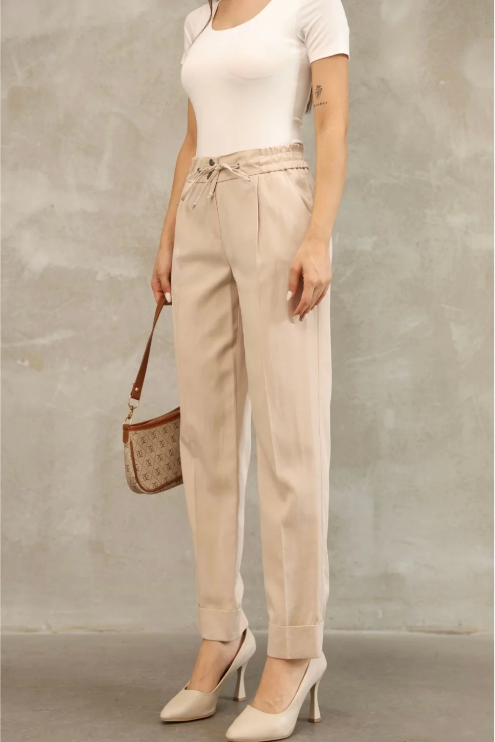 Bağlama Detaylı Beli Lastikli Kumaş Pantolon 6171-Vizon