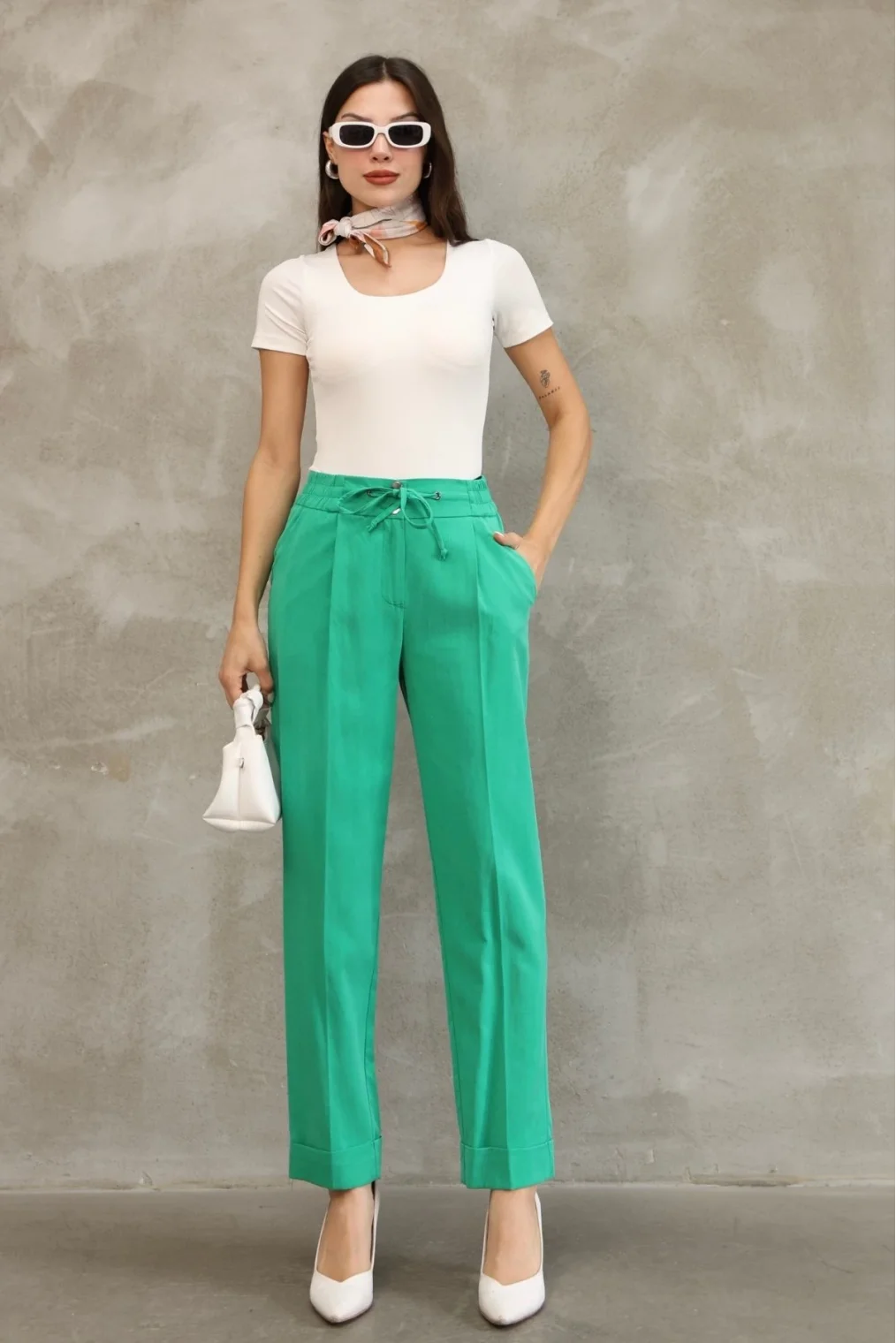 Bağlama Detaylı Beli Lastikli Kumaş Pantolon 6171-Yeşil