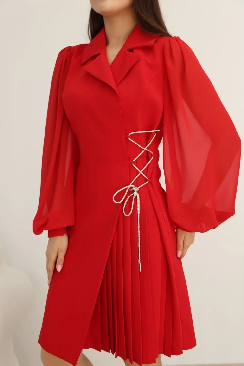 Bağlama Detaylı Piliseli Elbise 2324-Kırmızı