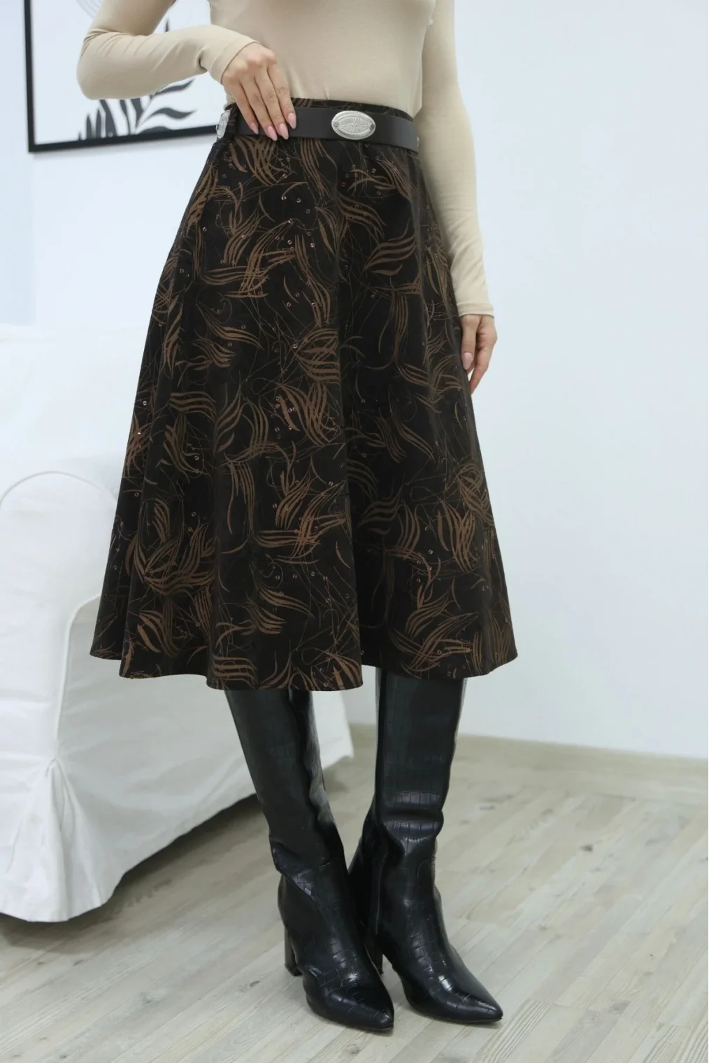 Baskılı ve Kemerli Kadife Etek 6069-Kahve/Camel