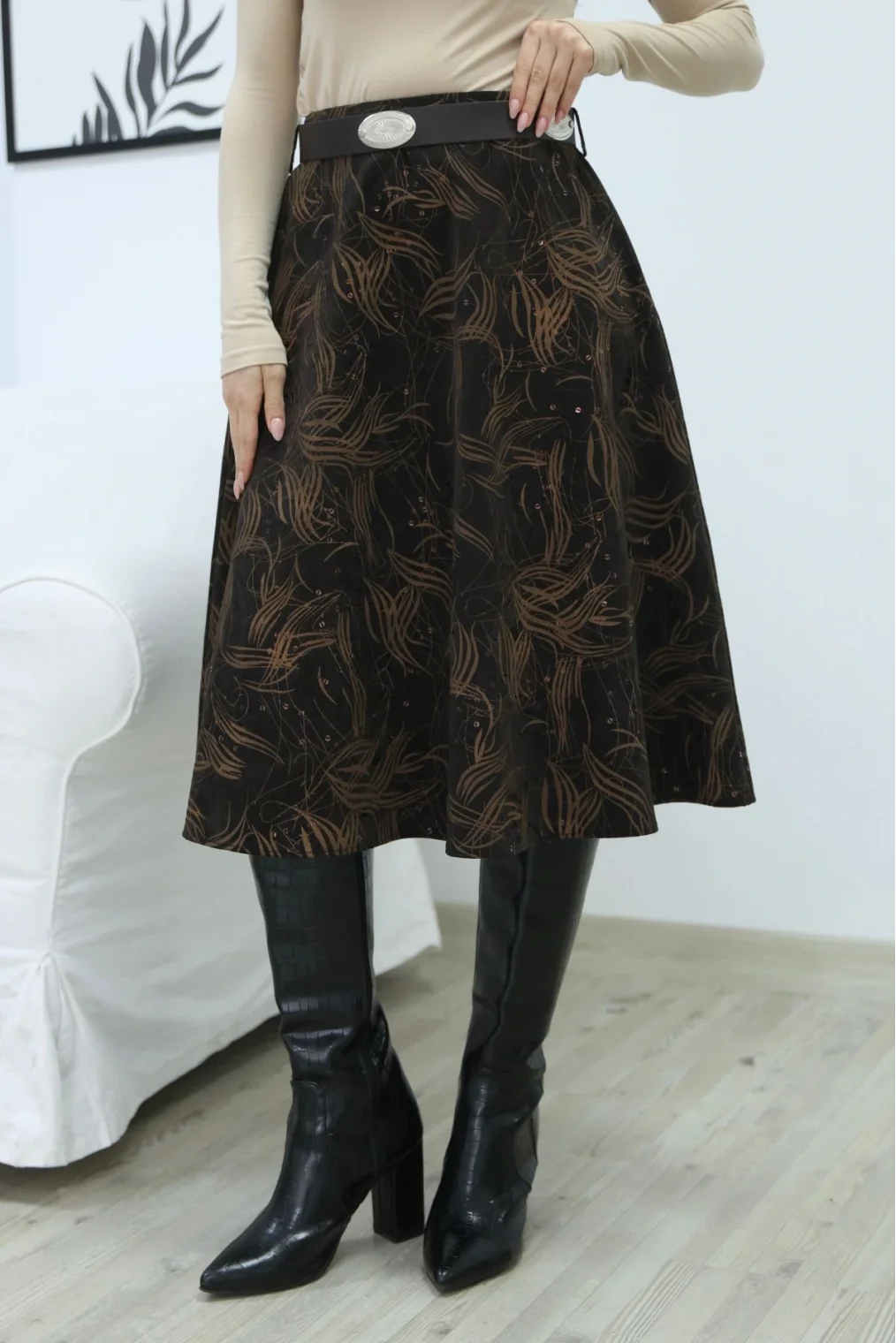 Baskılı ve Kemerli Kadife Etek 6069-Kahve/Camel