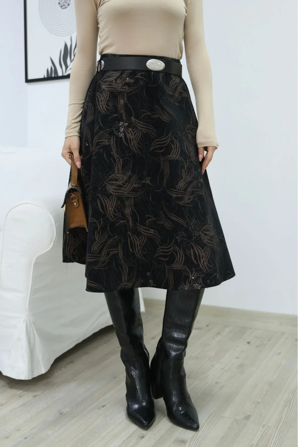 Baskılı ve Kemerli Kadife Etek 6069-Siyah/Camel