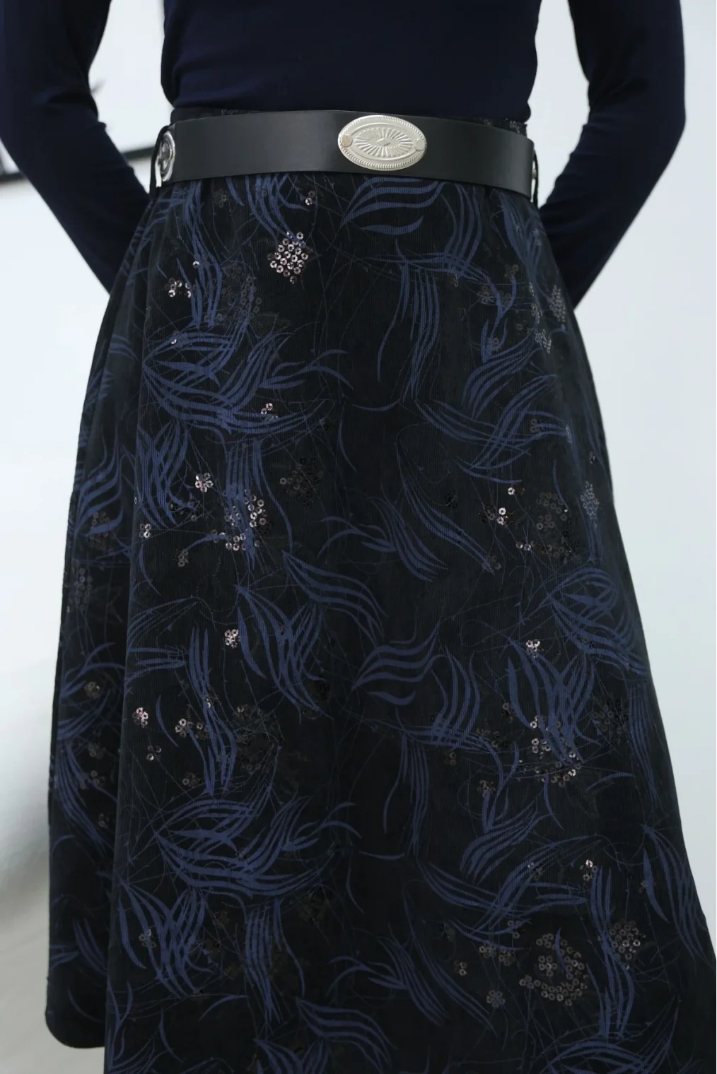 Baskılı ve Kemerli Kadife Etek 6069-Siyah/İndigo