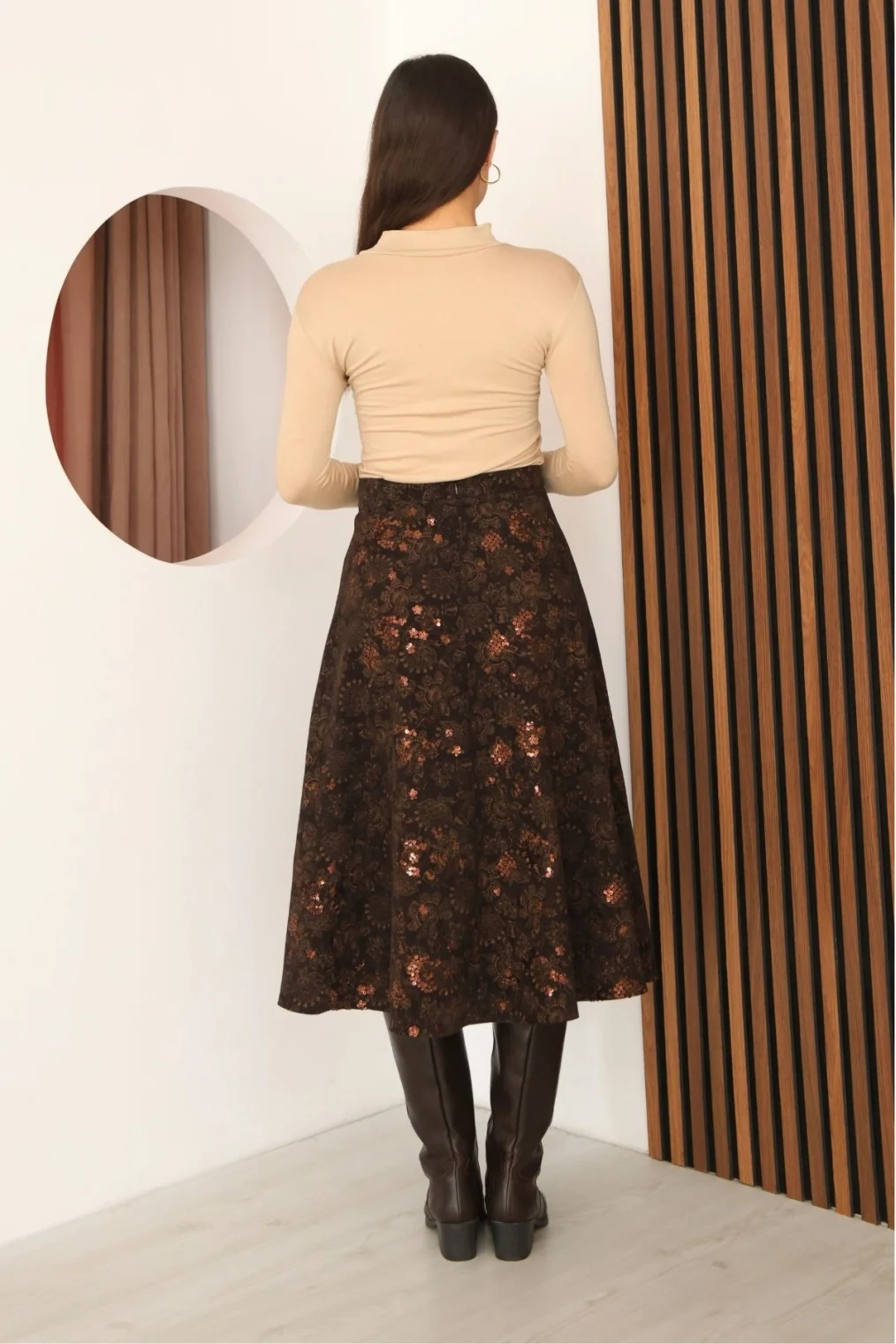 Baskılı ve Payetli Kadife Kloş Etek 6070-Kahve/Camel