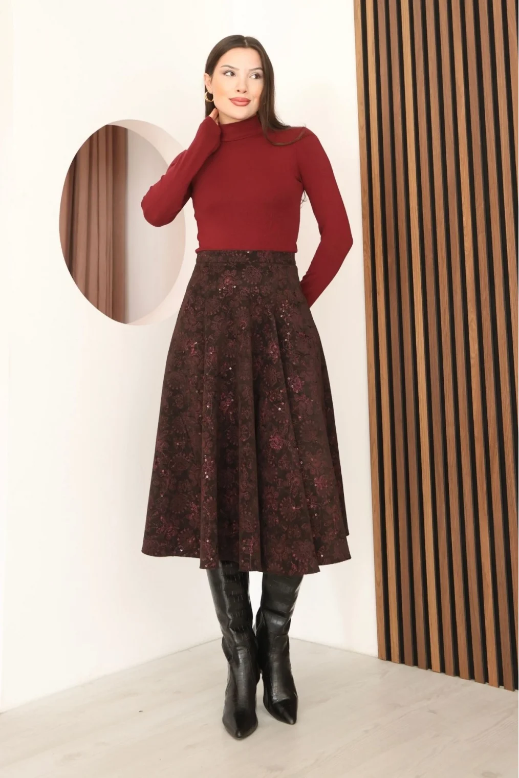 Baskılı ve Payetli Kadife Kloş Etek 6070-Kahve/Fuşya