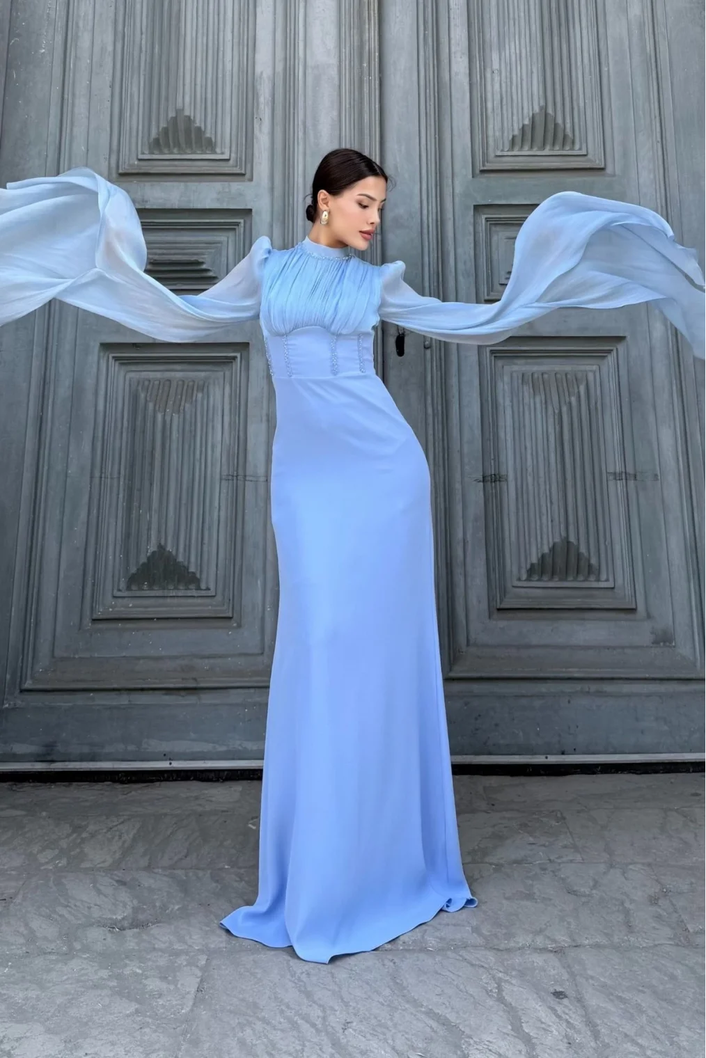 Bel Boncuk İşleme Detaylı Beden Ayarlı Abiye Elbise 2325-Mavi