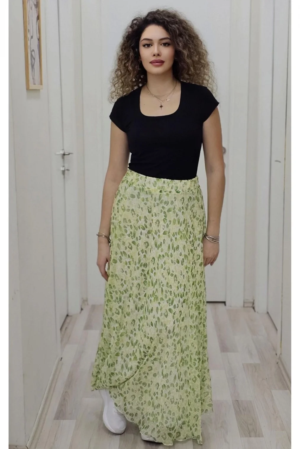 Bel Lastikli Kloş Şifon Etek 6003-Beyaz/Yeşil