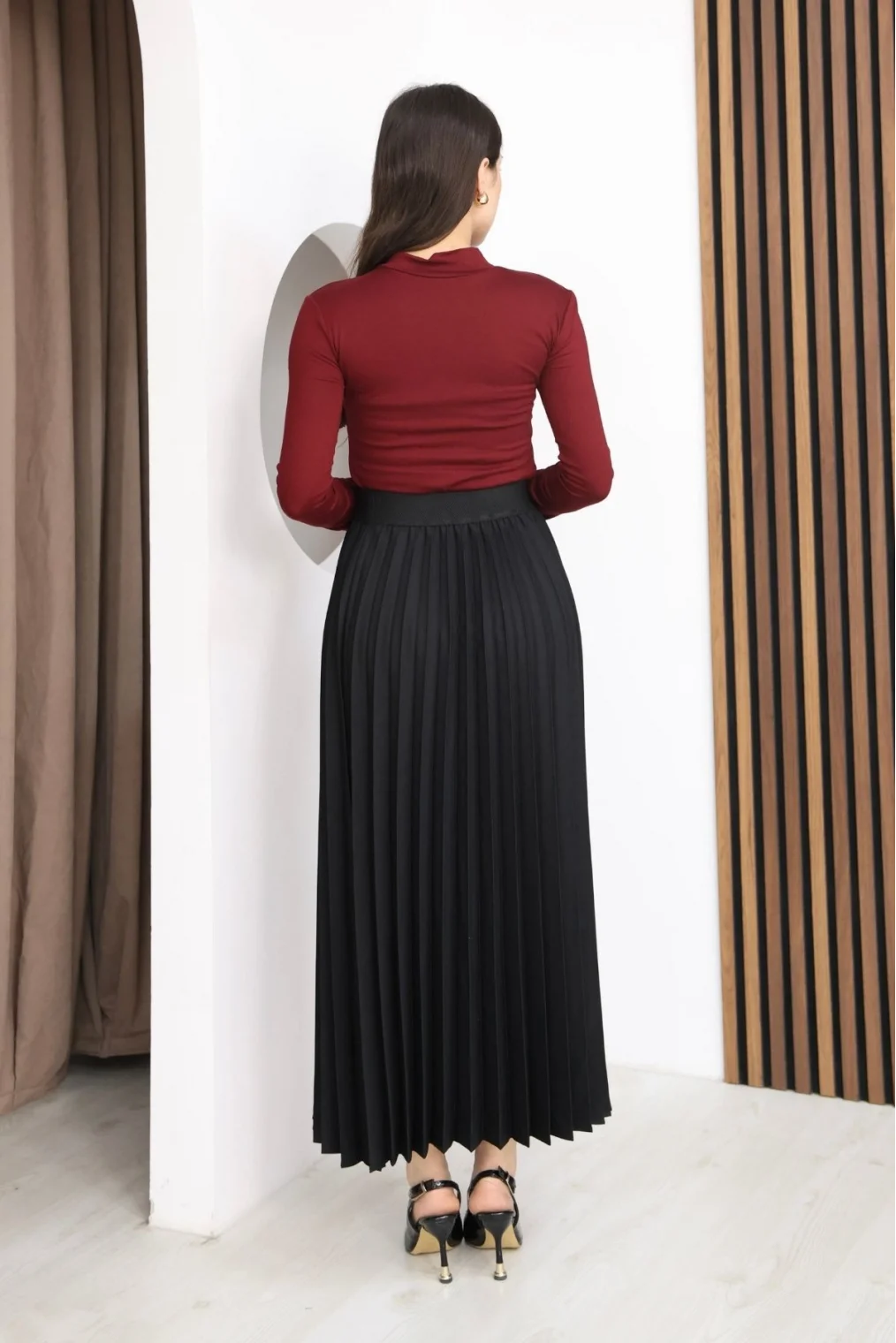 Beli Lastikli Piliseli Etek 6017-Siyah