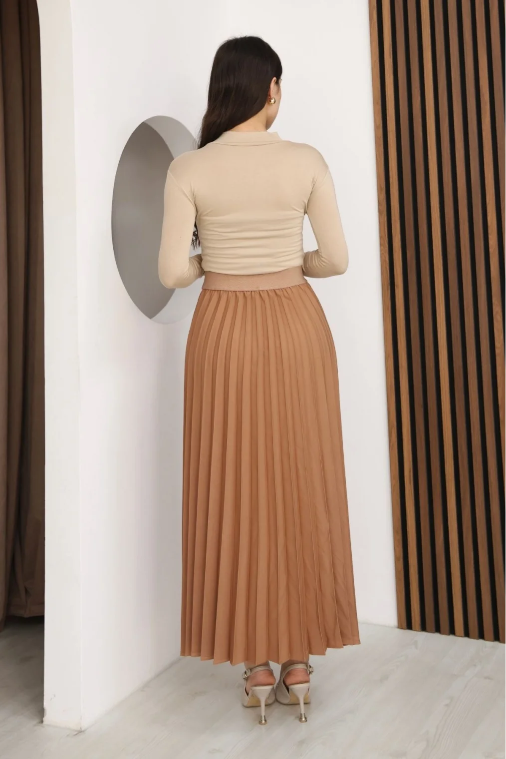 Beli Lastikli Piliseli Etek 6017-Taba