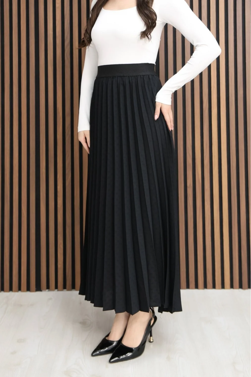 Beli Lastikli Piliseli Etek 6018E-Siyah