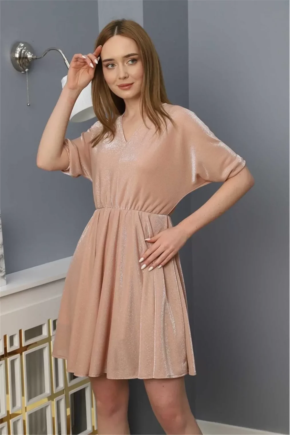 Beli Lastikli V Yaka Elbise 1765 Pudra