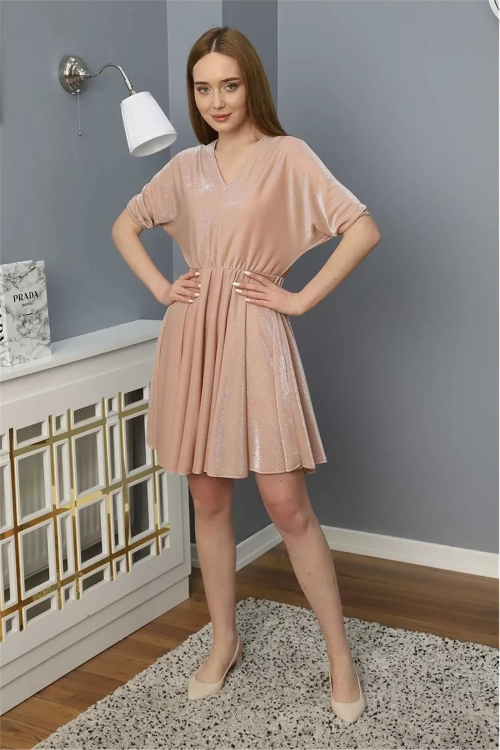 Beli Lastikli V Yaka Elbise 1765 Pudra