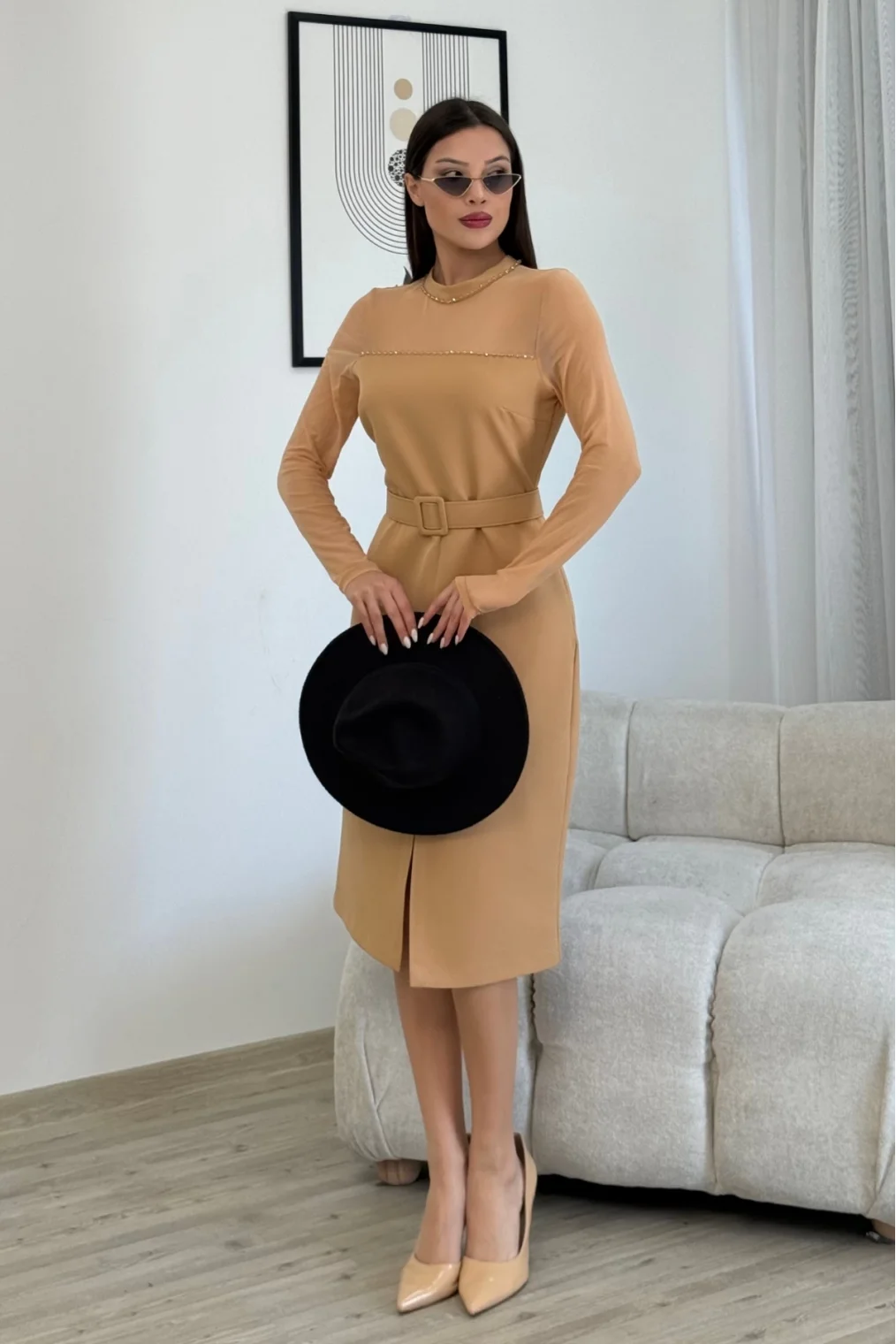 Boncuk İşlemeli Kemerli Abiye Elbise 6013-Camel