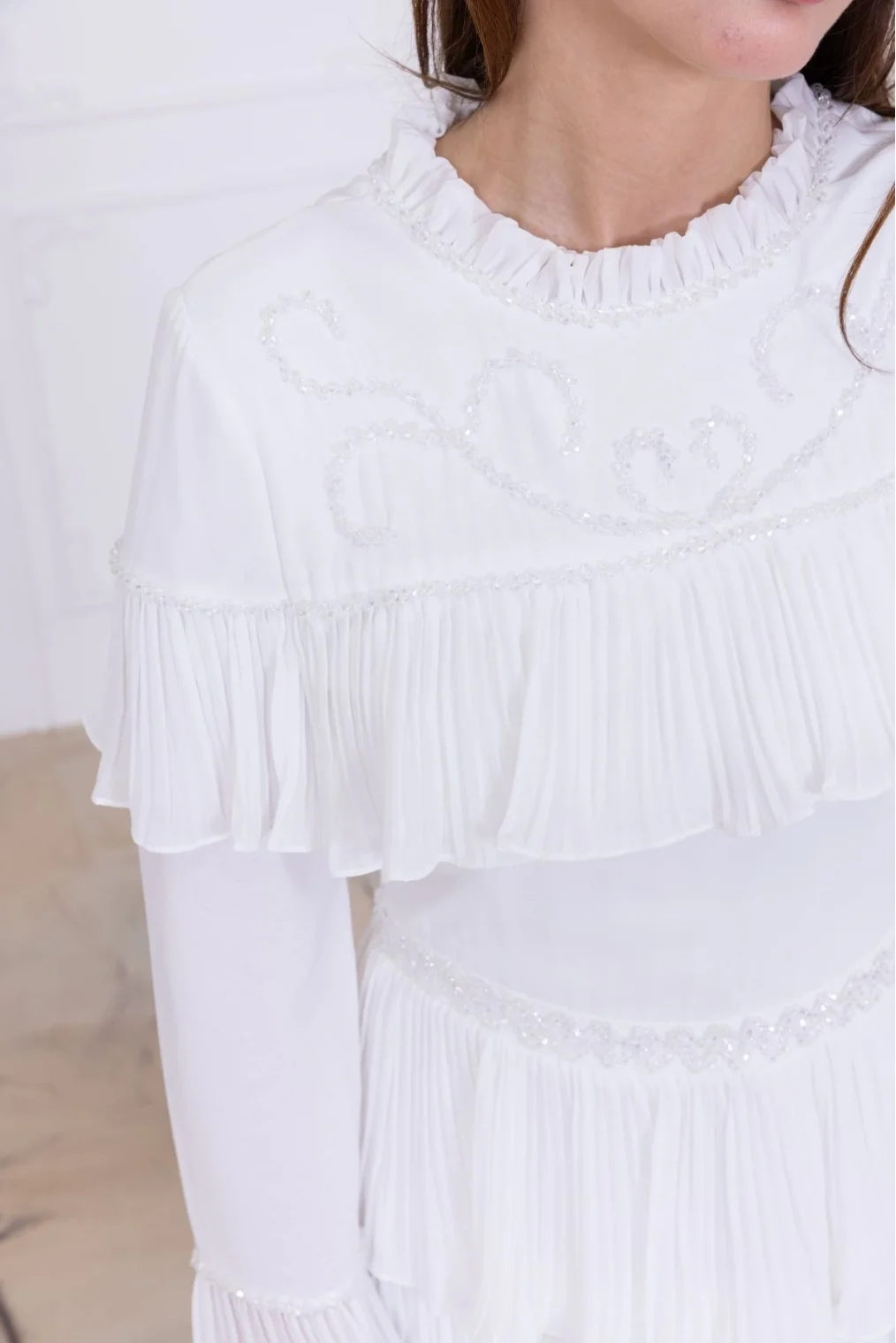 Boncuk İşlemeli ve Pliseli Kat Kat Abiye Elbise 2749-Beyaz