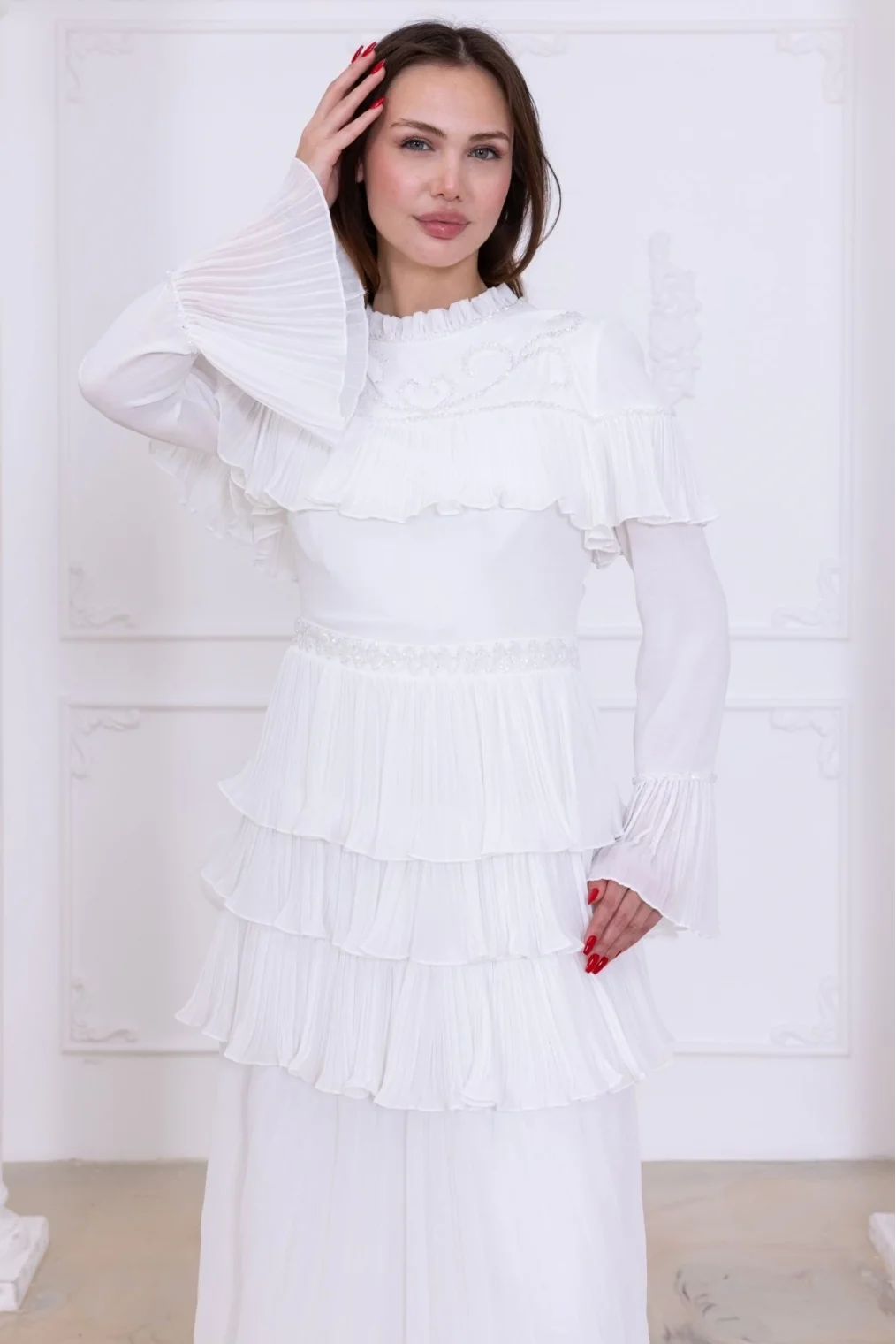 Boncuk İşlemeli ve Pliseli Kat Kat Abiye Elbise 2749-Beyaz