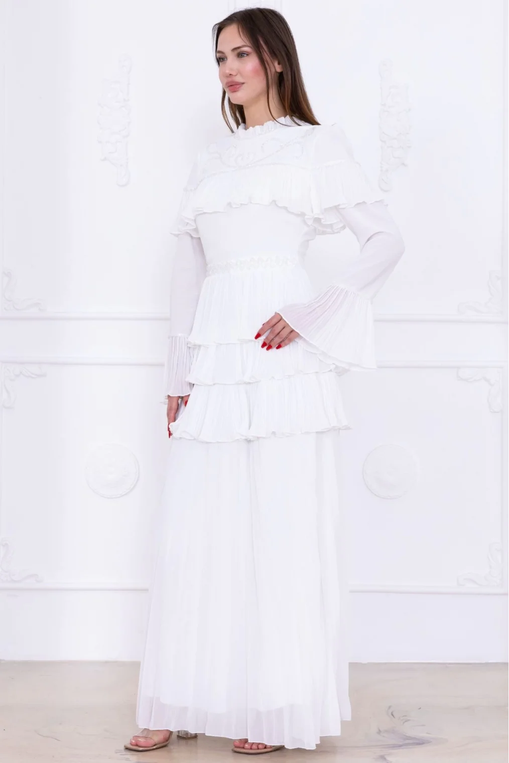 Boncuk İşlemeli ve Pliseli Kat Kat Abiye Elbise 2749-Beyaz