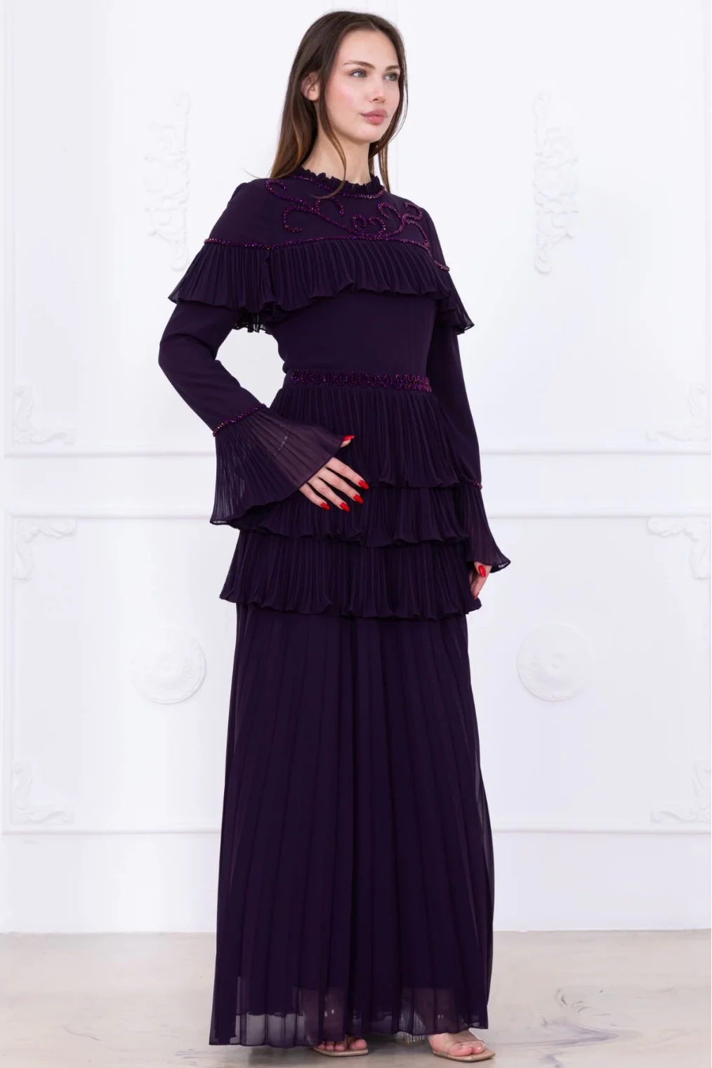 Boncuk İşlemeli ve Pliseli Kat Kat Abiye Elbise 2749-Mürdüm