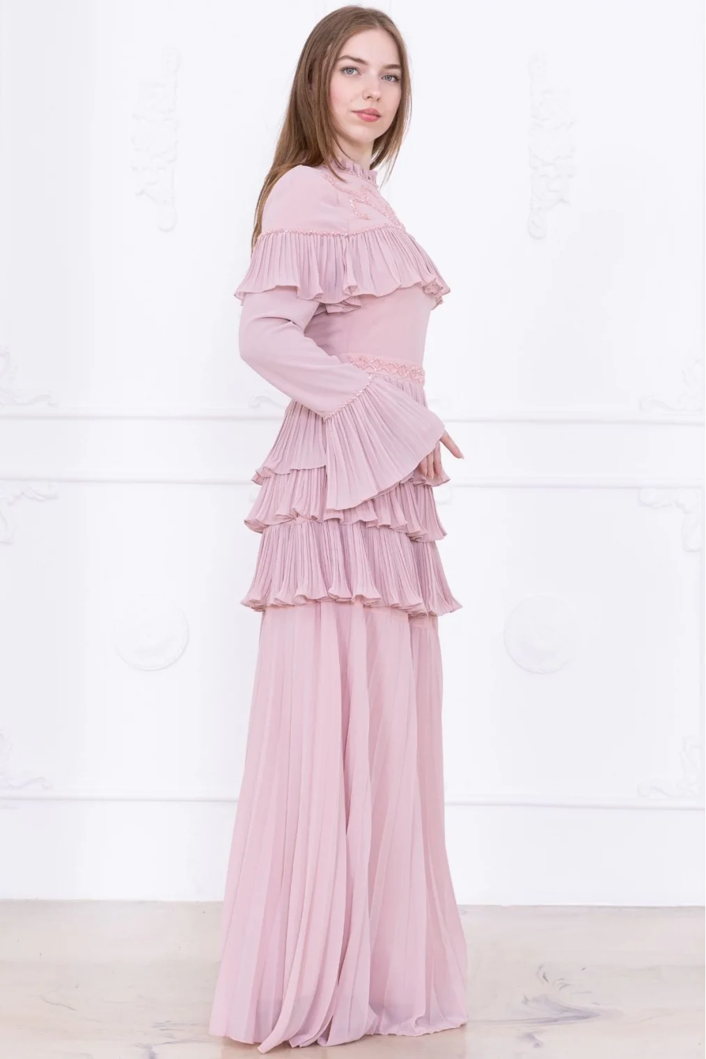 Boncuk İşlemeli ve Pliseli Kat Kat Abiye Elbise 2749-Pudra