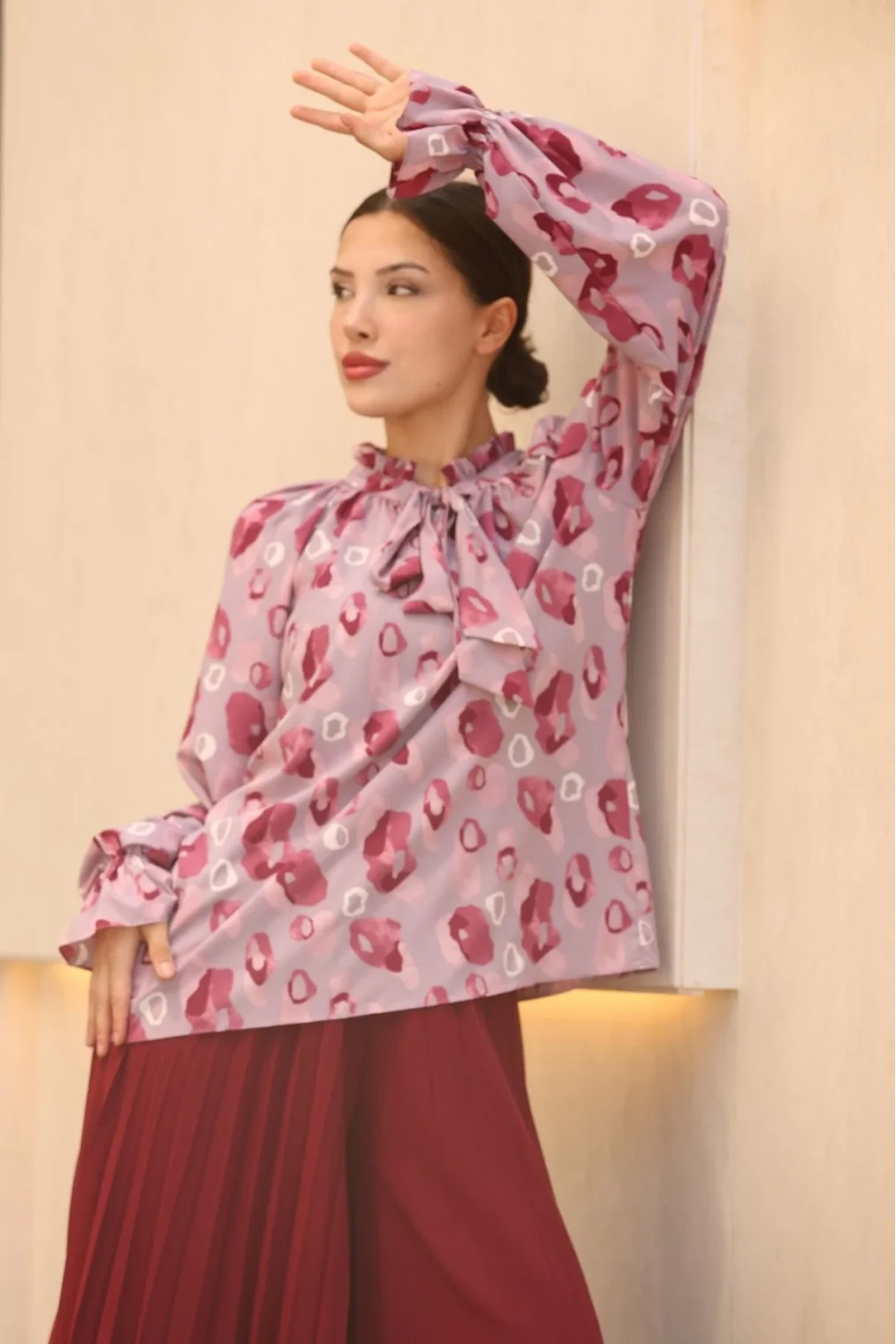 Bağlama Detaylı Büzgülü Bluz 6028-Lila/Bordo