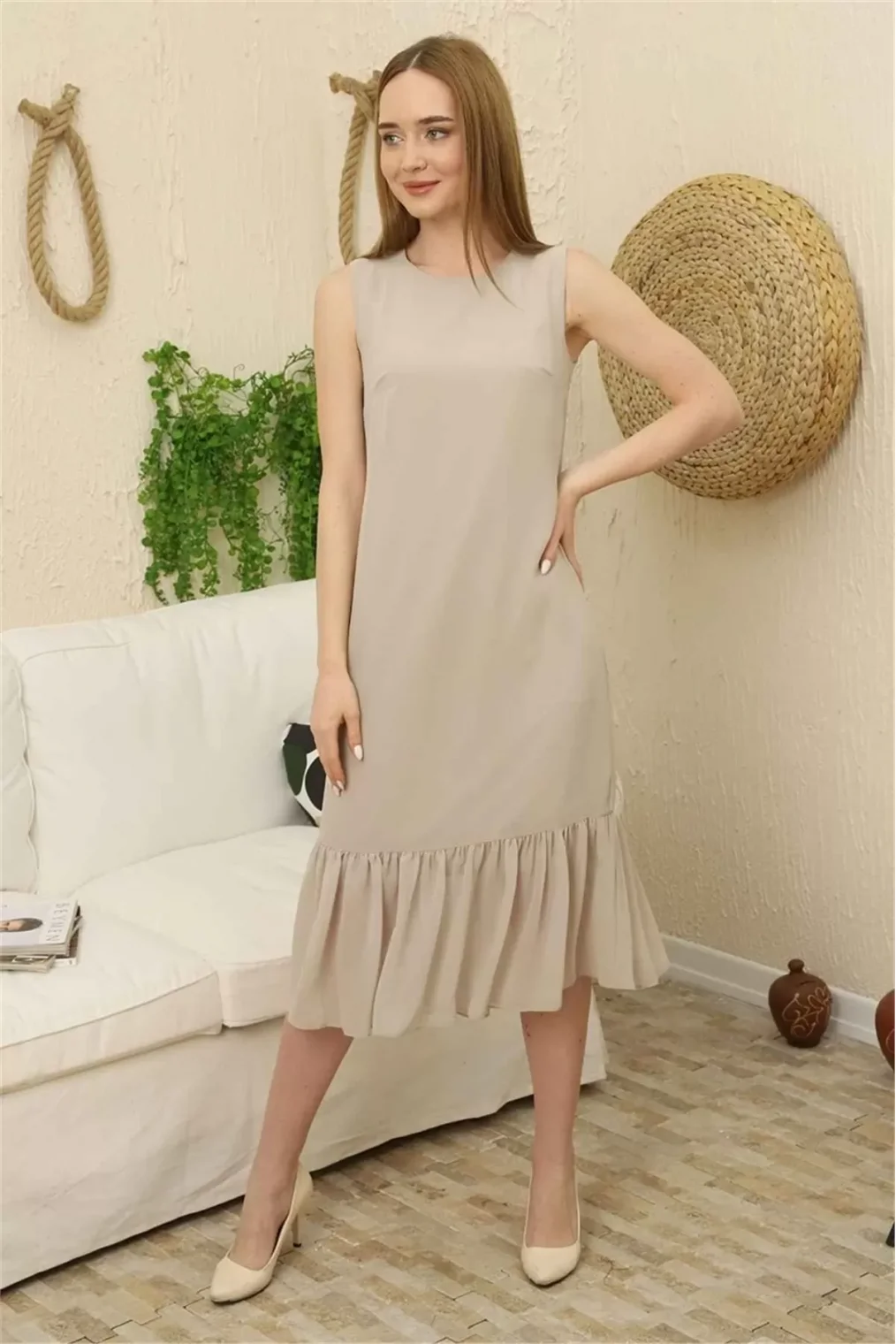 Büzgü Detaylı Şifon Elbise 1755-Bej