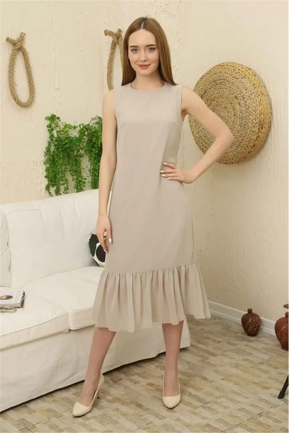 Büzgü Detaylı Şifon Elbise 1755-Bej