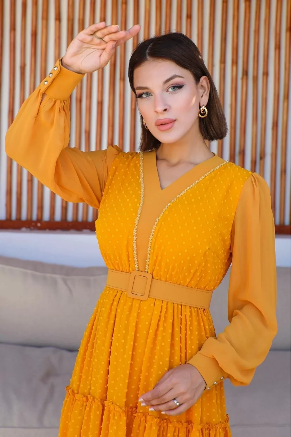 Büzgü Detaylı V Yaka Elbise 2210-Hardal