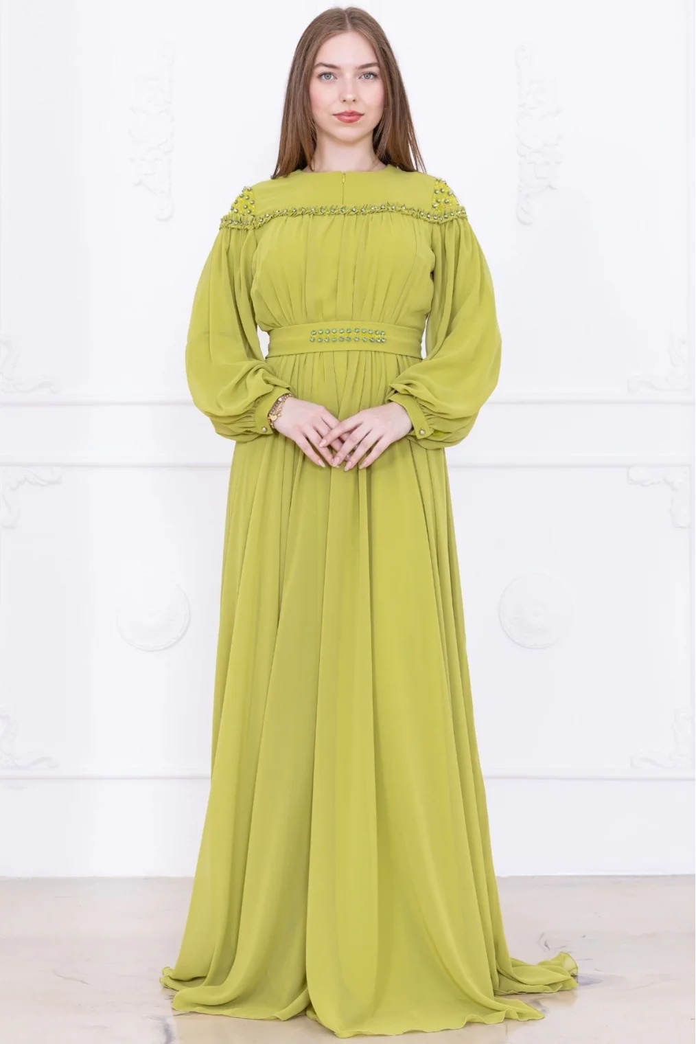 Büzgülü ve Bağlama Detaylı İşlemeli Abiye Elbise 2761-Fıstık Yeşili