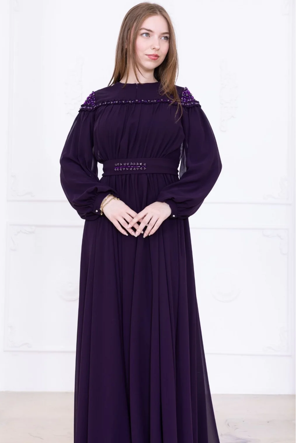 Büzgülü ve Bağlama Detaylı İşlemeli Abiye Elbise 2761-Mürdüm