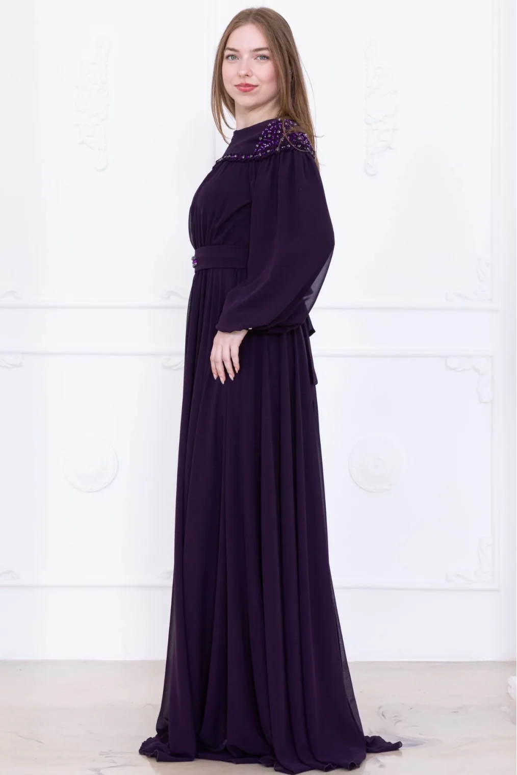 Büzgülü ve Bağlama Detaylı İşlemeli Abiye Elbise 2761-Mürdüm