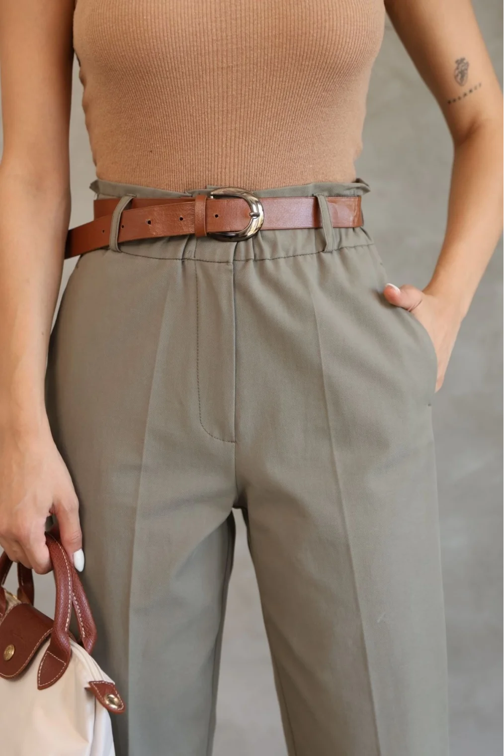 Cep Detaylı Beli Lastikli Gabardin Kumaş Pantolon 6019-Haki