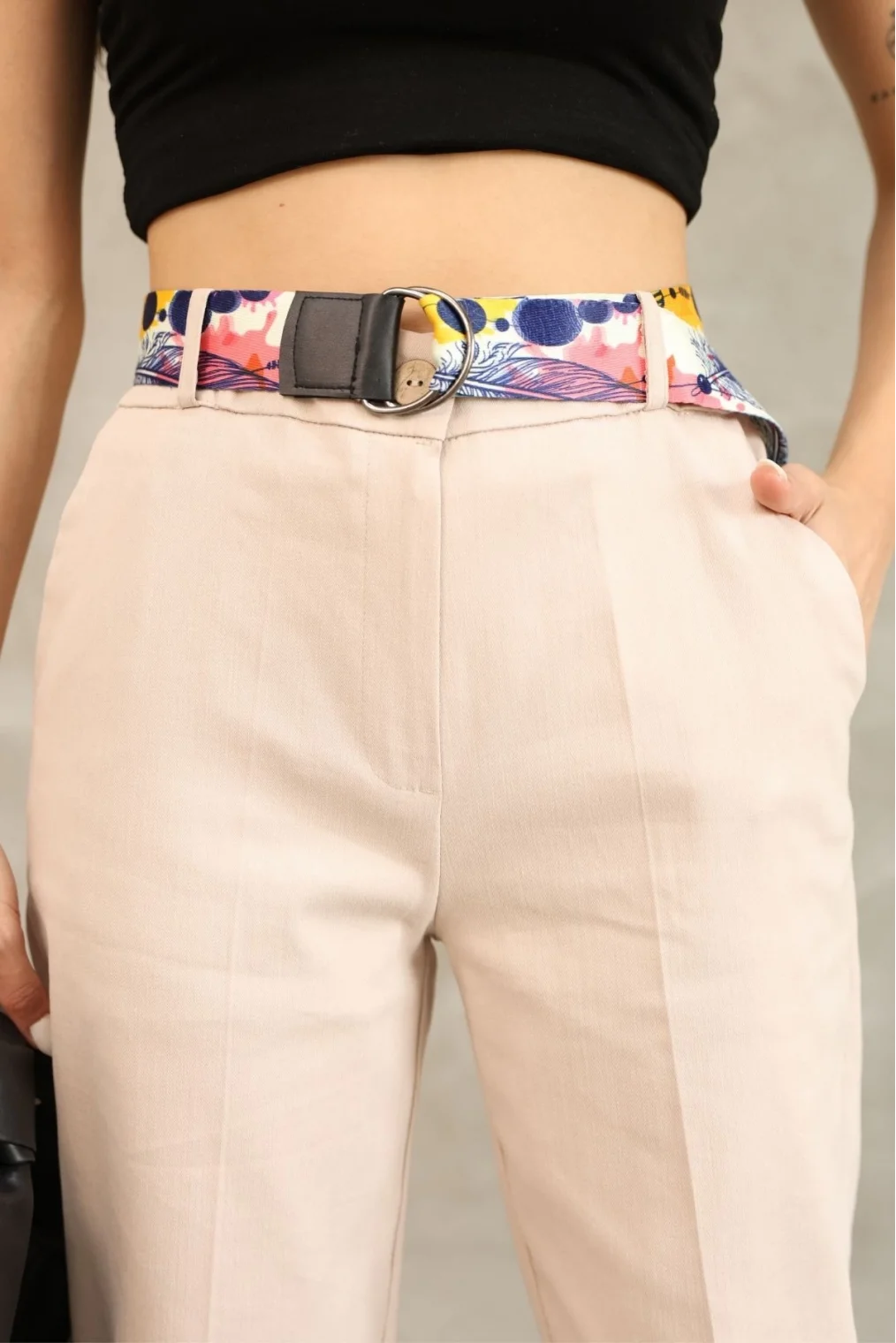 Cep Detaylı Kemerli Pamuklu Kumaş Pantolon 6174-Vizon