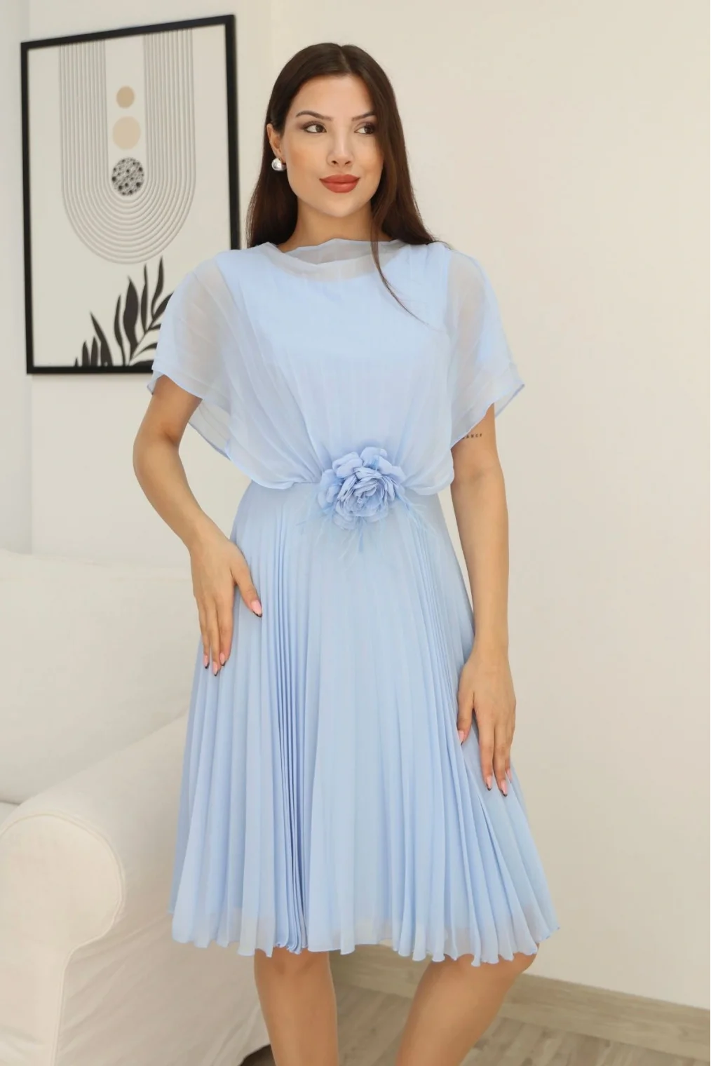 Çiçek Detaylı Piliseli Elbise 2378-Bebe Mavisi