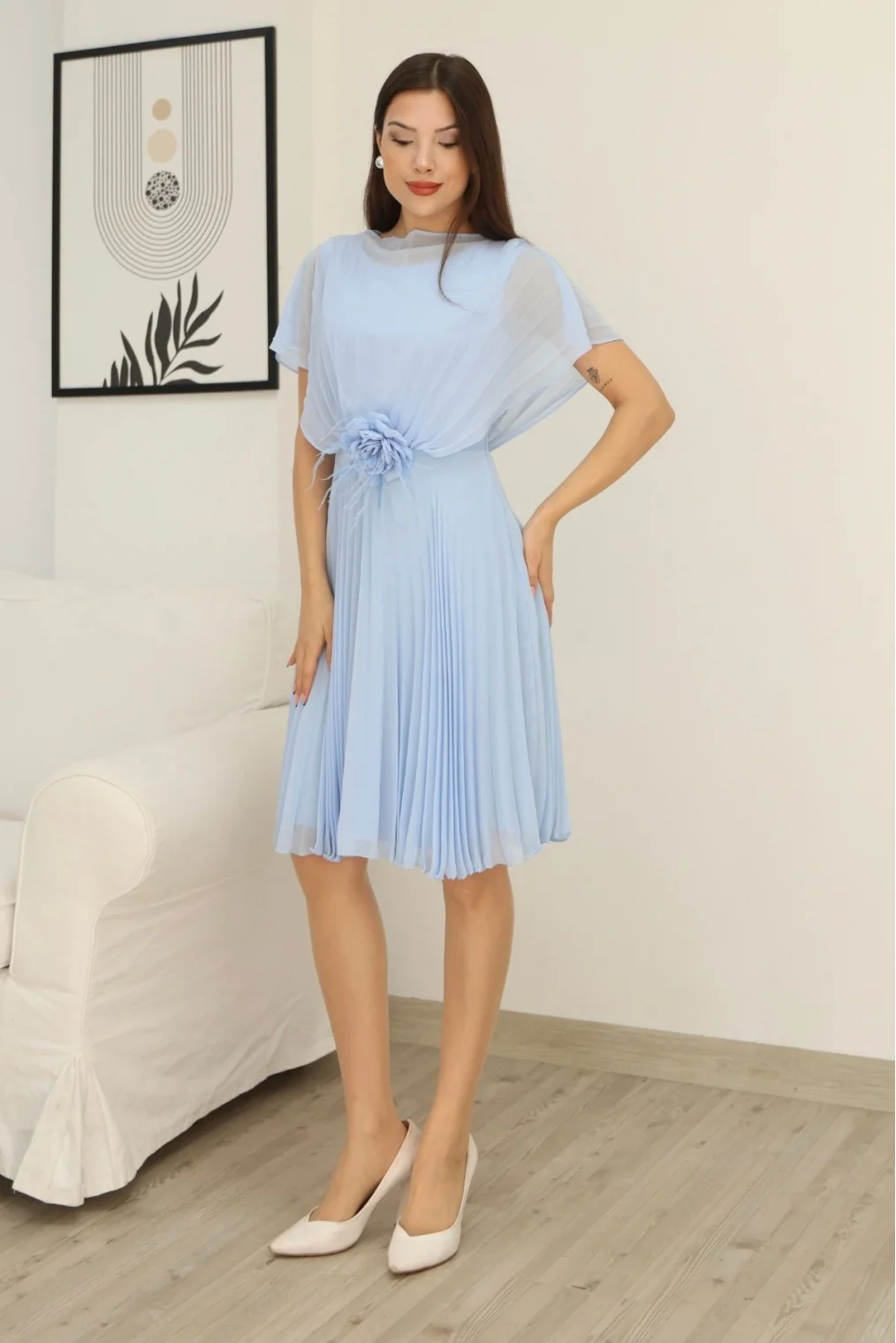 Çiçek Detaylı Piliseli Elbise 2378-Bebe Mavisi