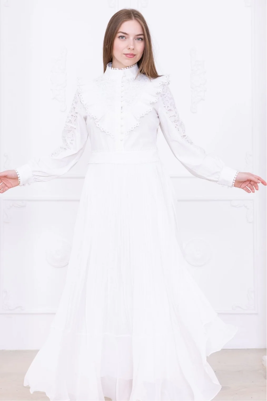 Dantel Detaylı Piliseli Elbise 2727-Beyaz