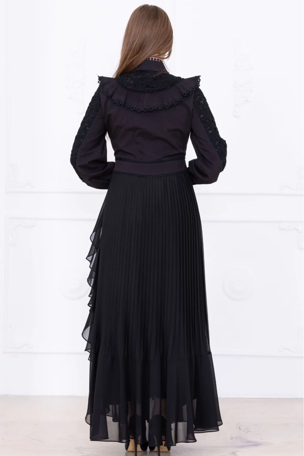 Dantel Detaylı Piliseli Elbise 2727-Siyah