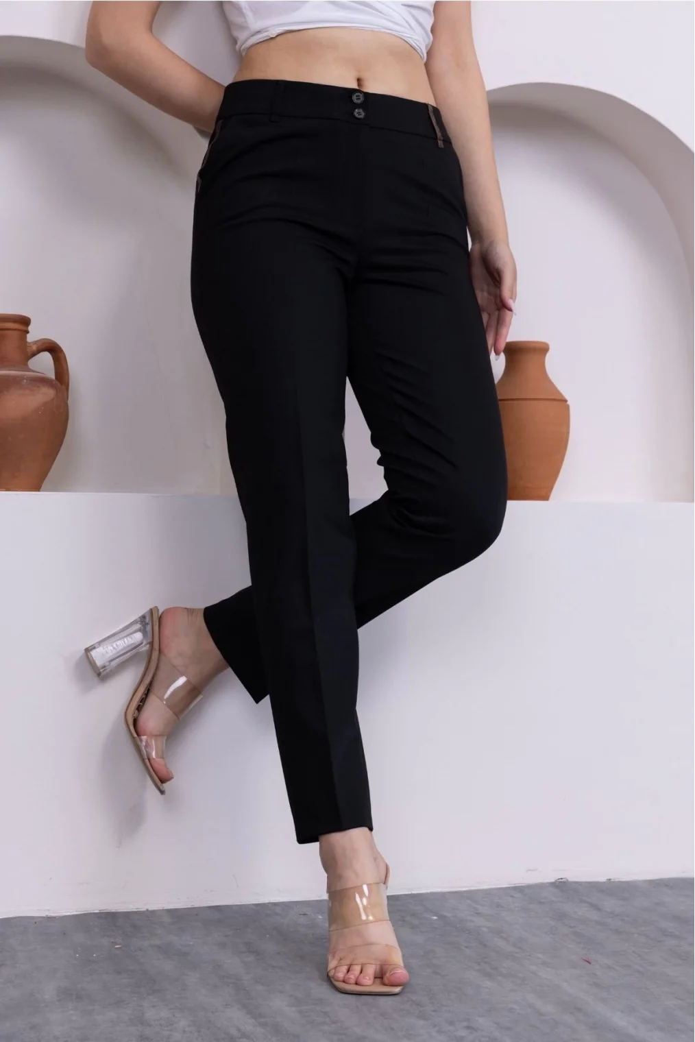 Deri Detaylı Cepli Bilek Boy Pantolon 3146-Siyah