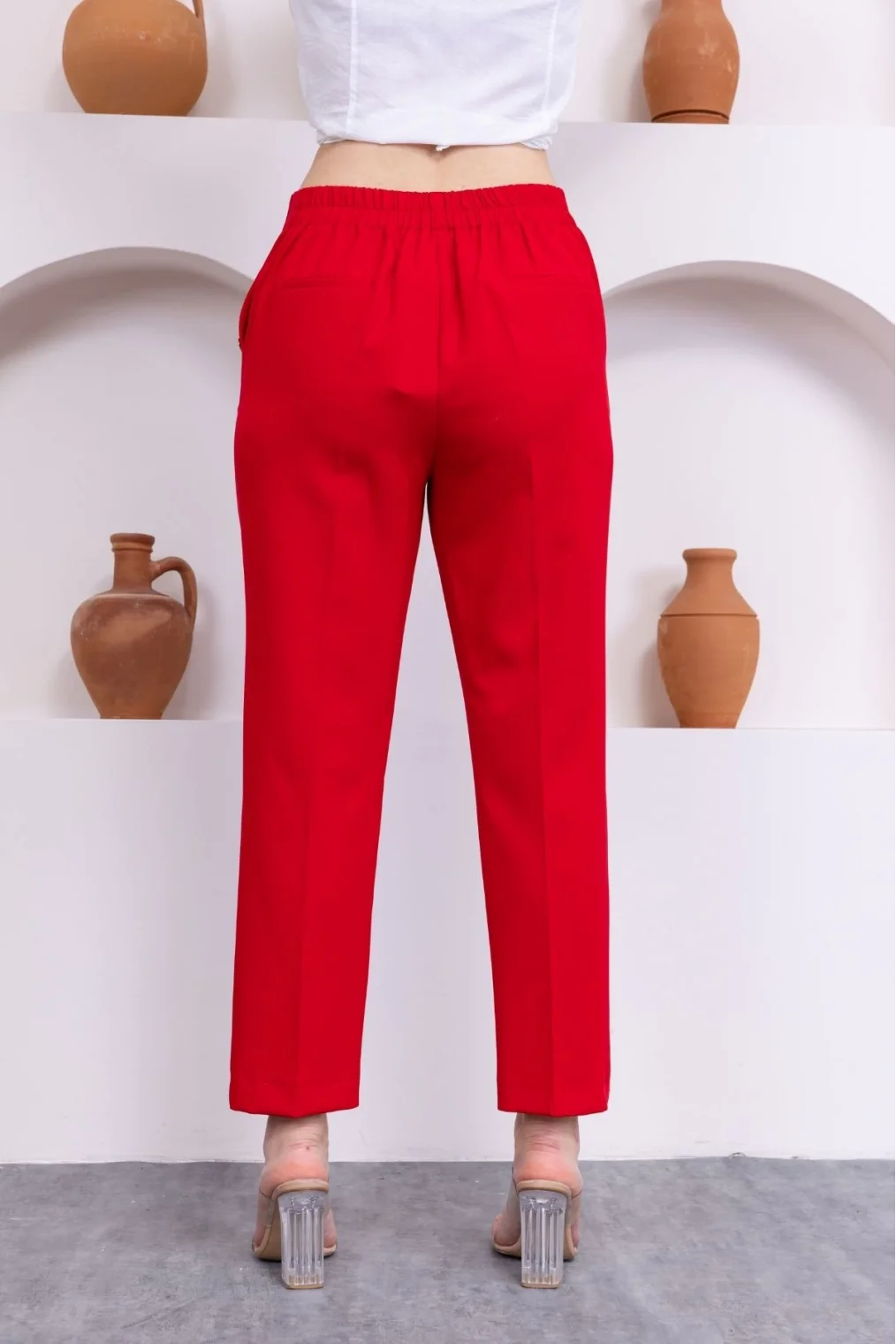 Düğme Detaylı Beli Lastikli Bilek Boy Pantolon 351-Kırmızı