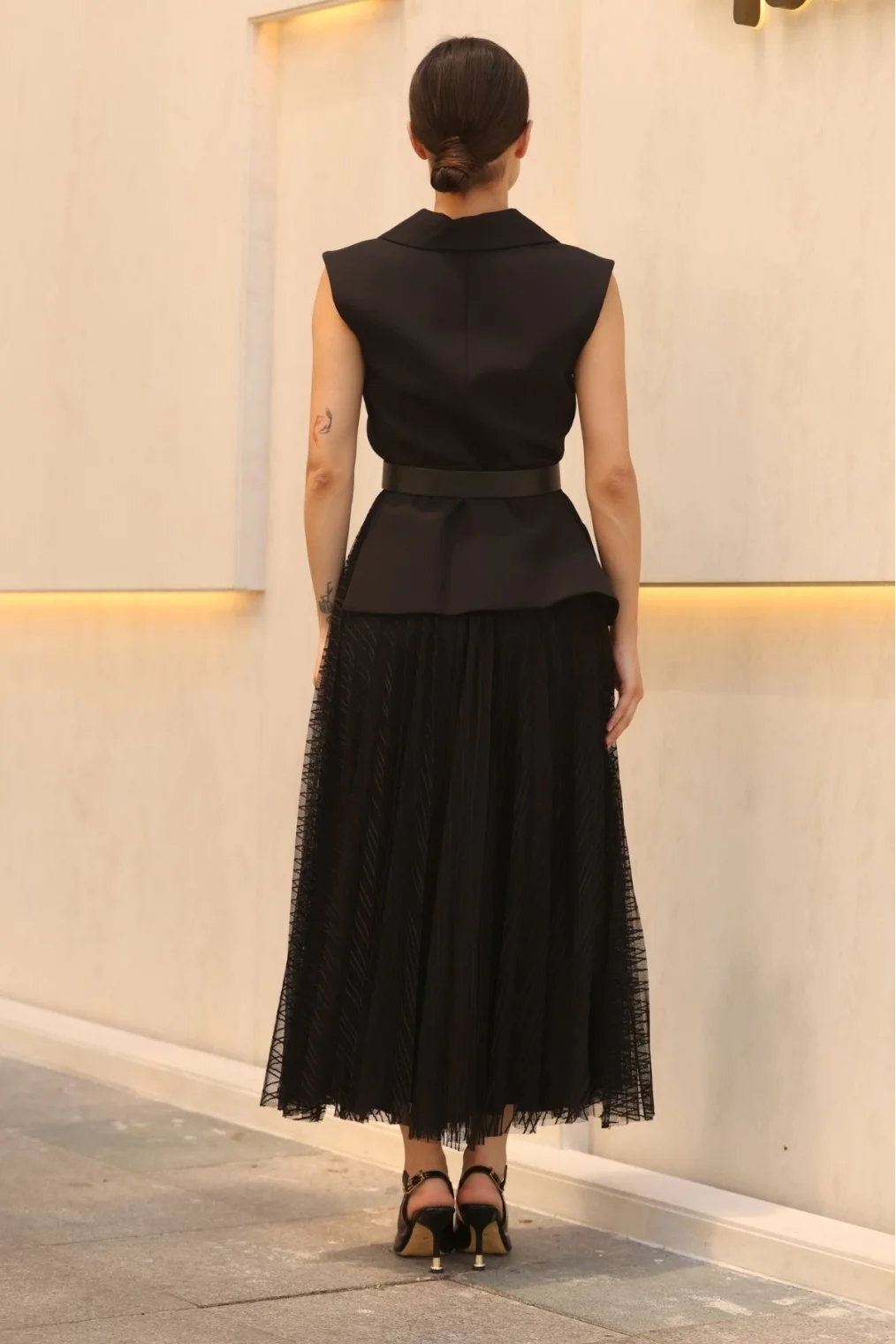 Eteği Piliseli Kemerli Abiye Elbise 2390-Siyah