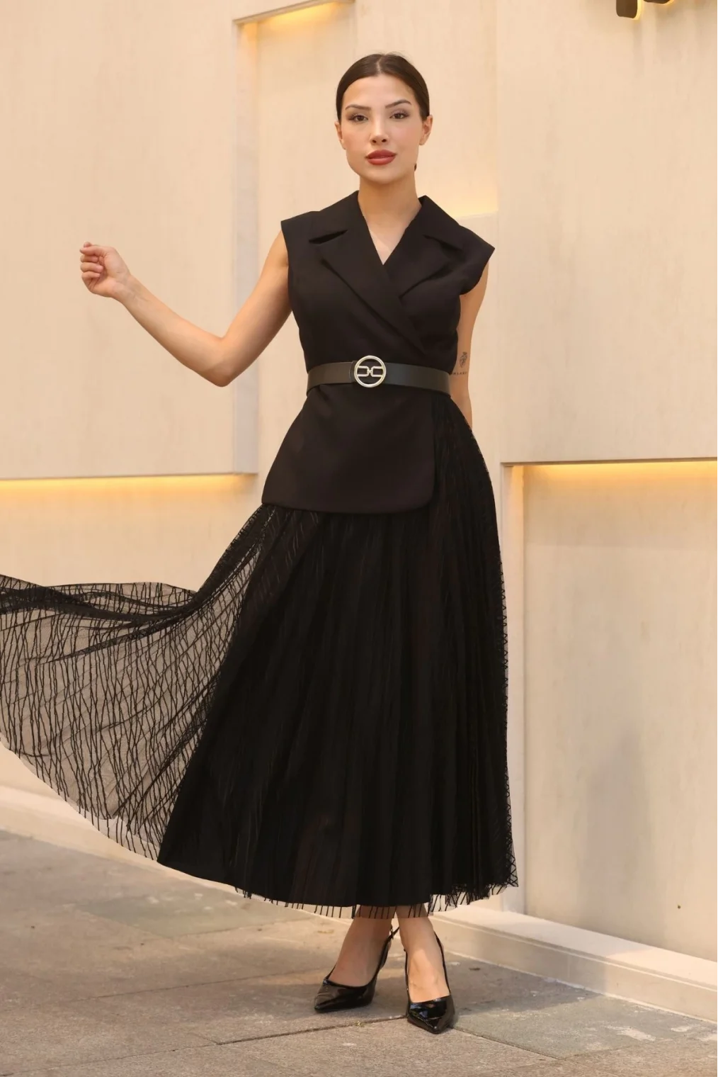 Eteği Piliseli Kemerli Abiye Elbise 2390-Siyah