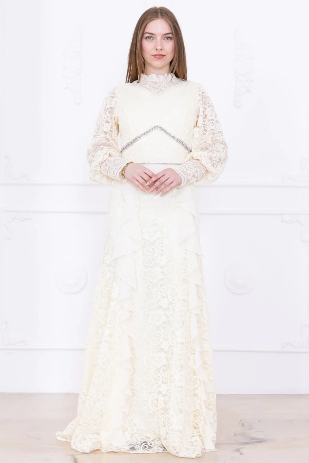 Fırfır Ve Taş Detaylı Dantel Abiye Elbise 2757-Bej