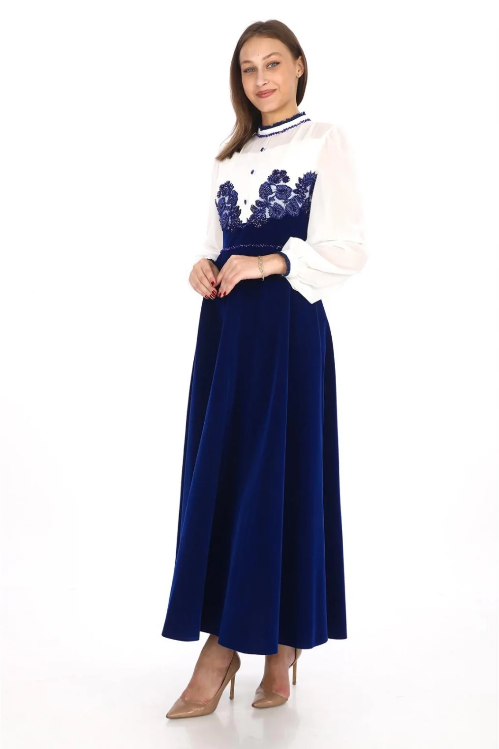 Göğüs Dantel İşlemeli Kadife Abiye 2743-Saks