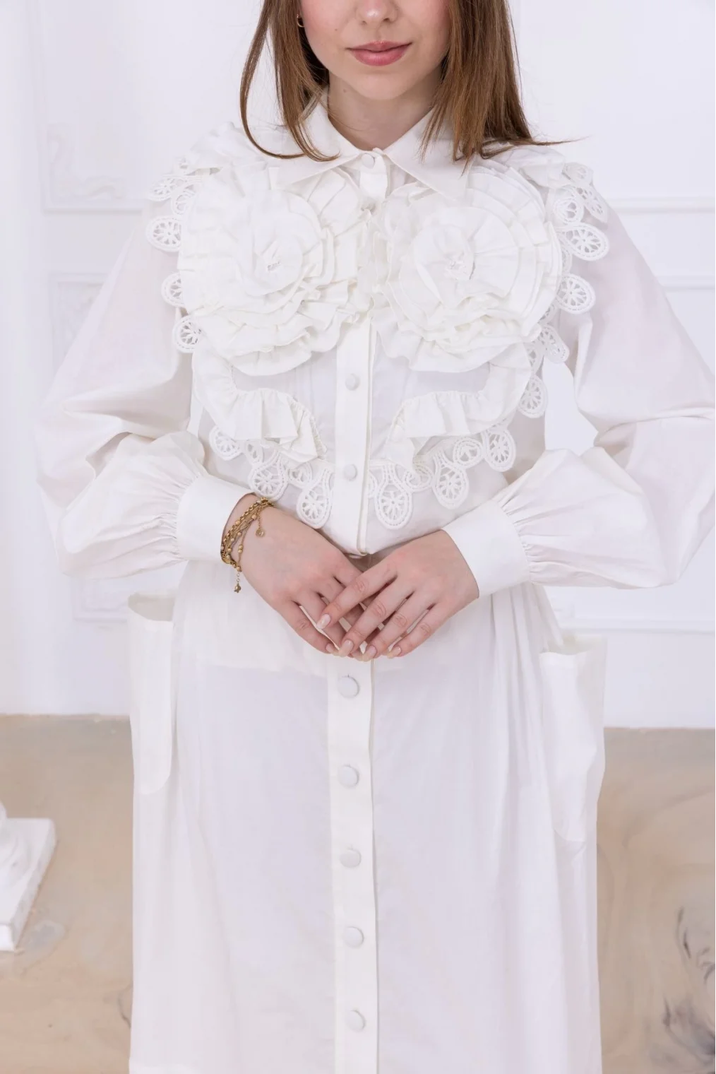 Güllü Tasarım ve Dantel Detaylı Pamuk İkili Takım 4710-Beyaz