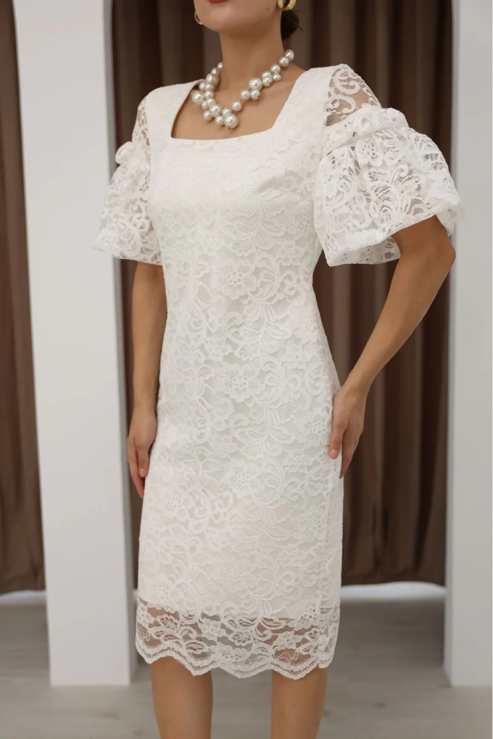 Kare Yaka Balon Kollu Dantel Elbise 6039-Beyaz