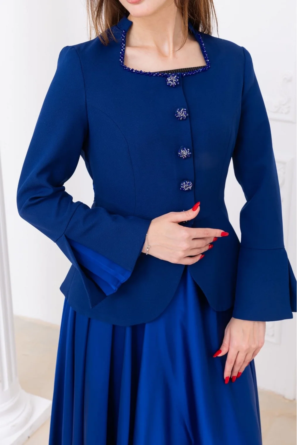 Kare Yaka İşlemeli İkili Takım 4718-Saks