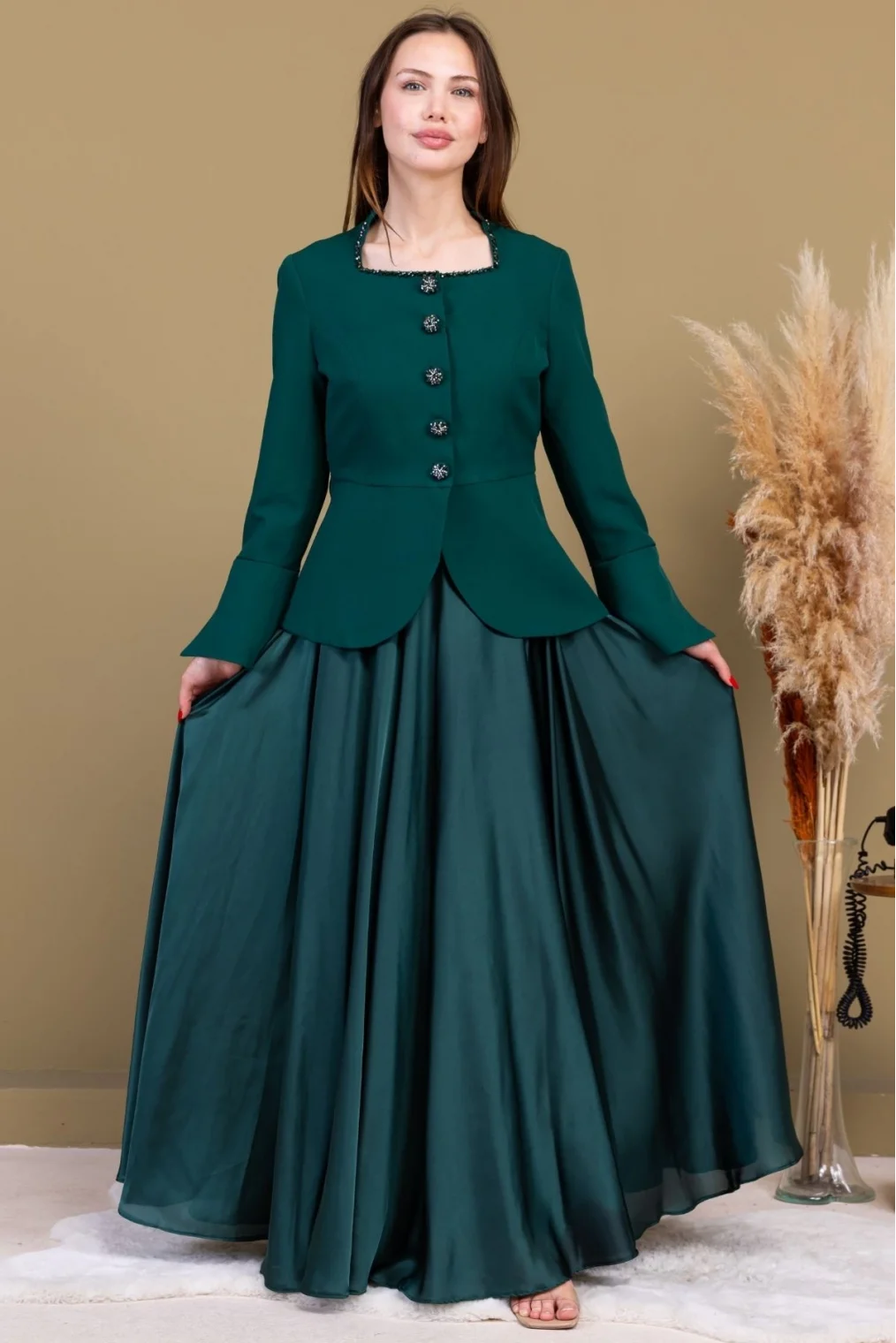 Kare Yaka İşlemeli İkili Takım 4718-Zümrüt Yeşili