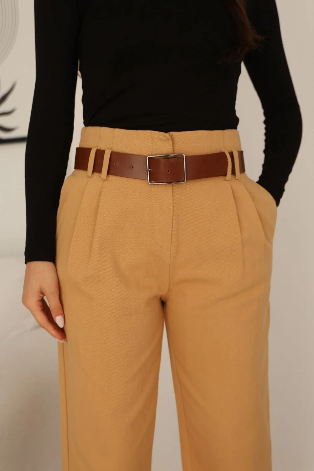 Kemer Detaylı Pileli Gabardin Kumaş Pantolon 5856-Camel