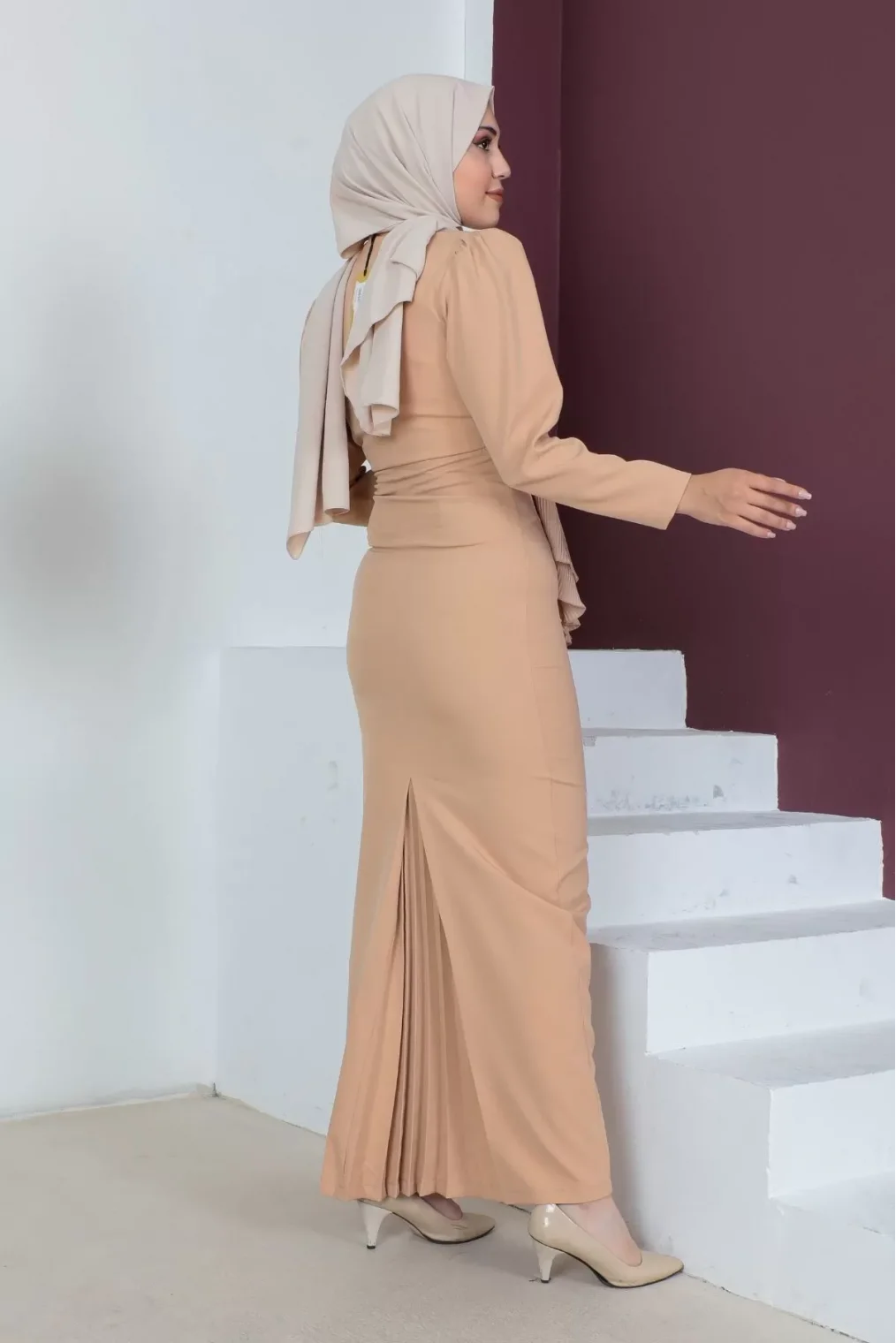 Kruvaze Yaka Tesettür Kalem Elbise 768-Camel