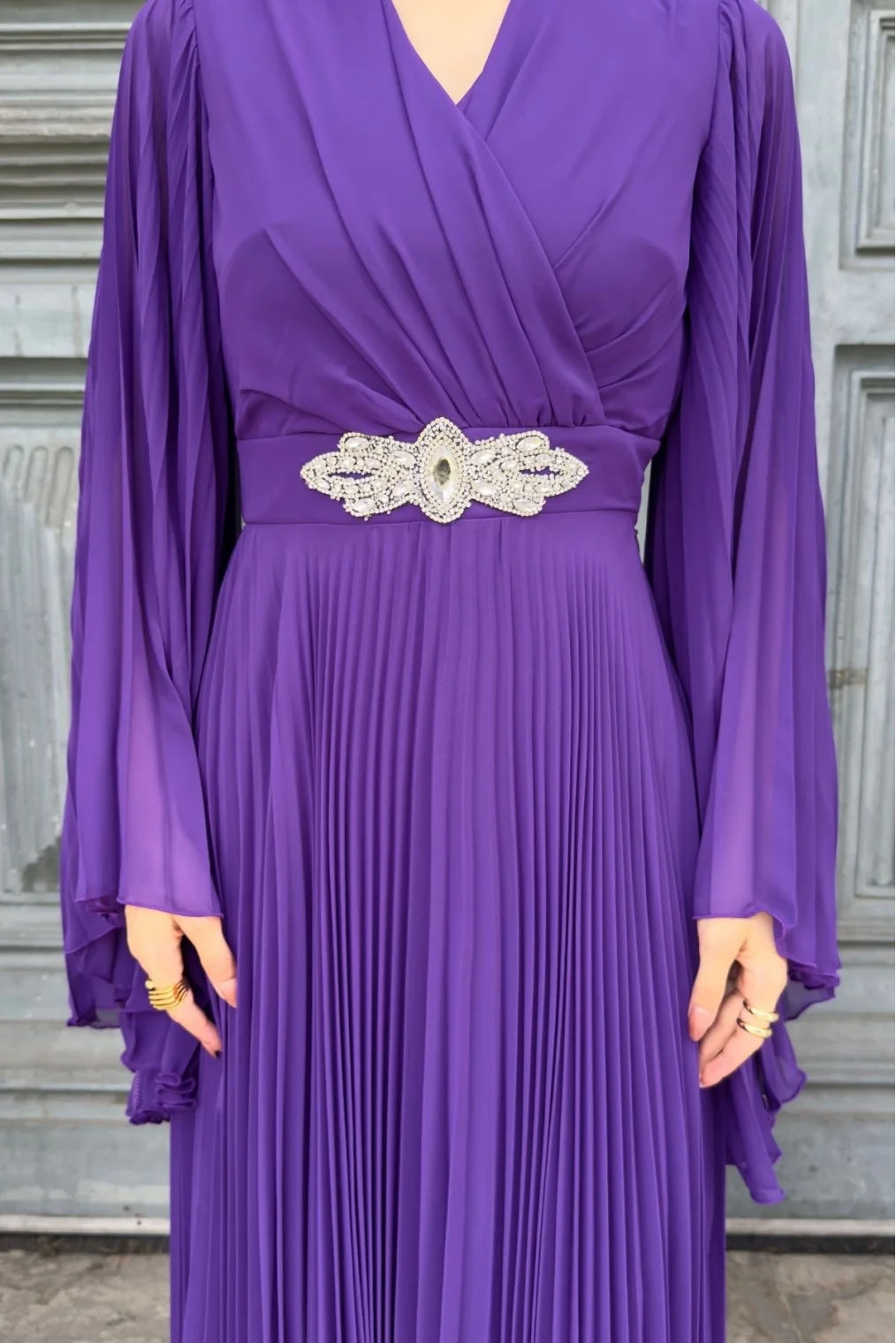Kruvaze Yaka Yarasa Kol Pliseli Abiye Elbise 2235-Mor