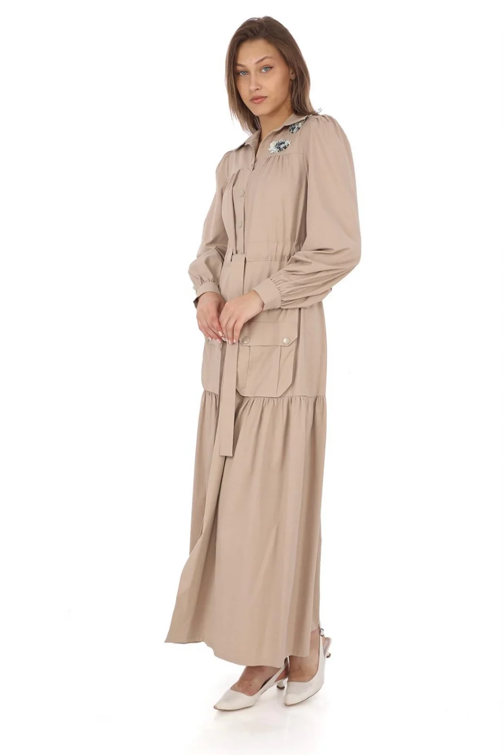 Omuz Çiçekli Bağlama Detaylı Çıtçıtlı Pamuk Elbise 2709-Bej